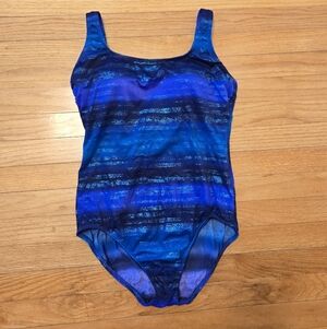 Longitude swimsuit one piece size 14 Vacation Beach